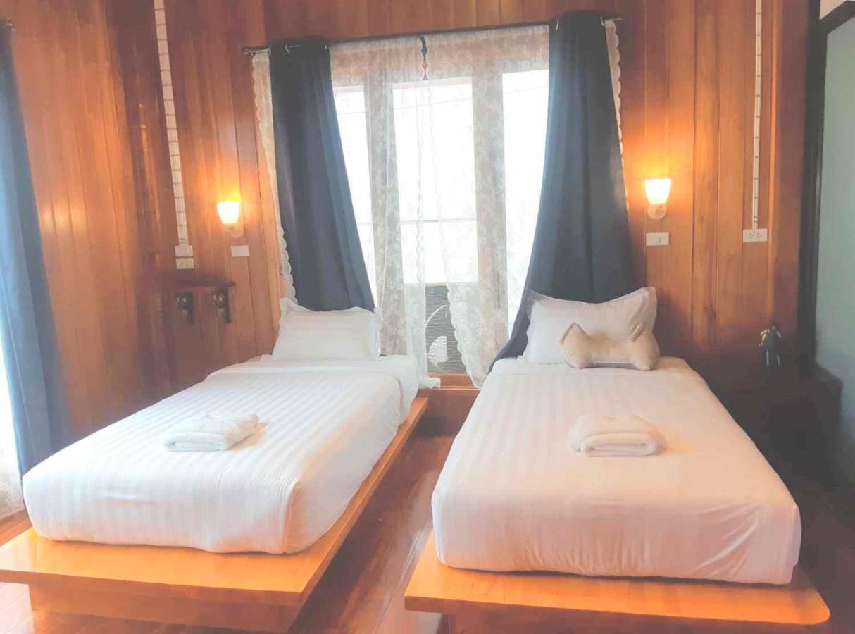 Srisanor Boutique Hotel 쁘라쭈압키리칸 외부 사진