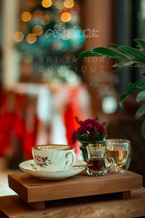 Srisanor Boutique Hotel 쁘라쭈압키리칸 외부 사진