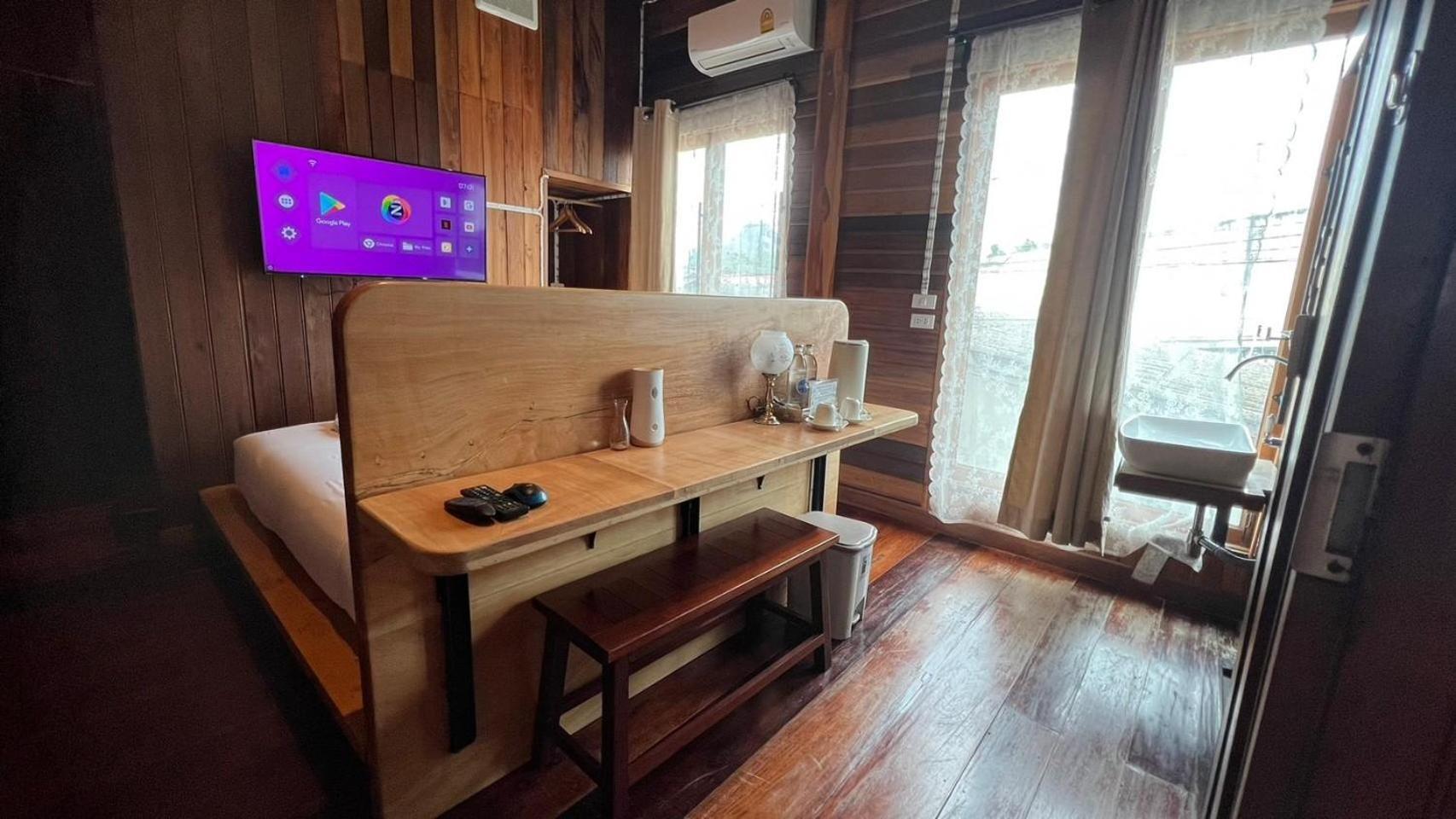 Srisanor Boutique Hotel 쁘라쭈압키리칸 외부 사진