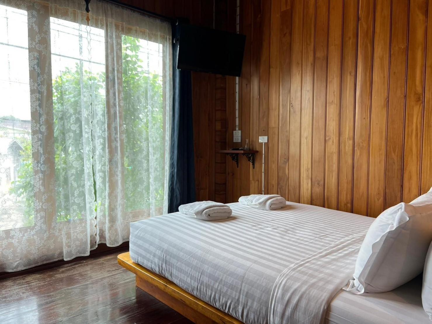 Srisanor Boutique Hotel 쁘라쭈압키리칸 외부 사진